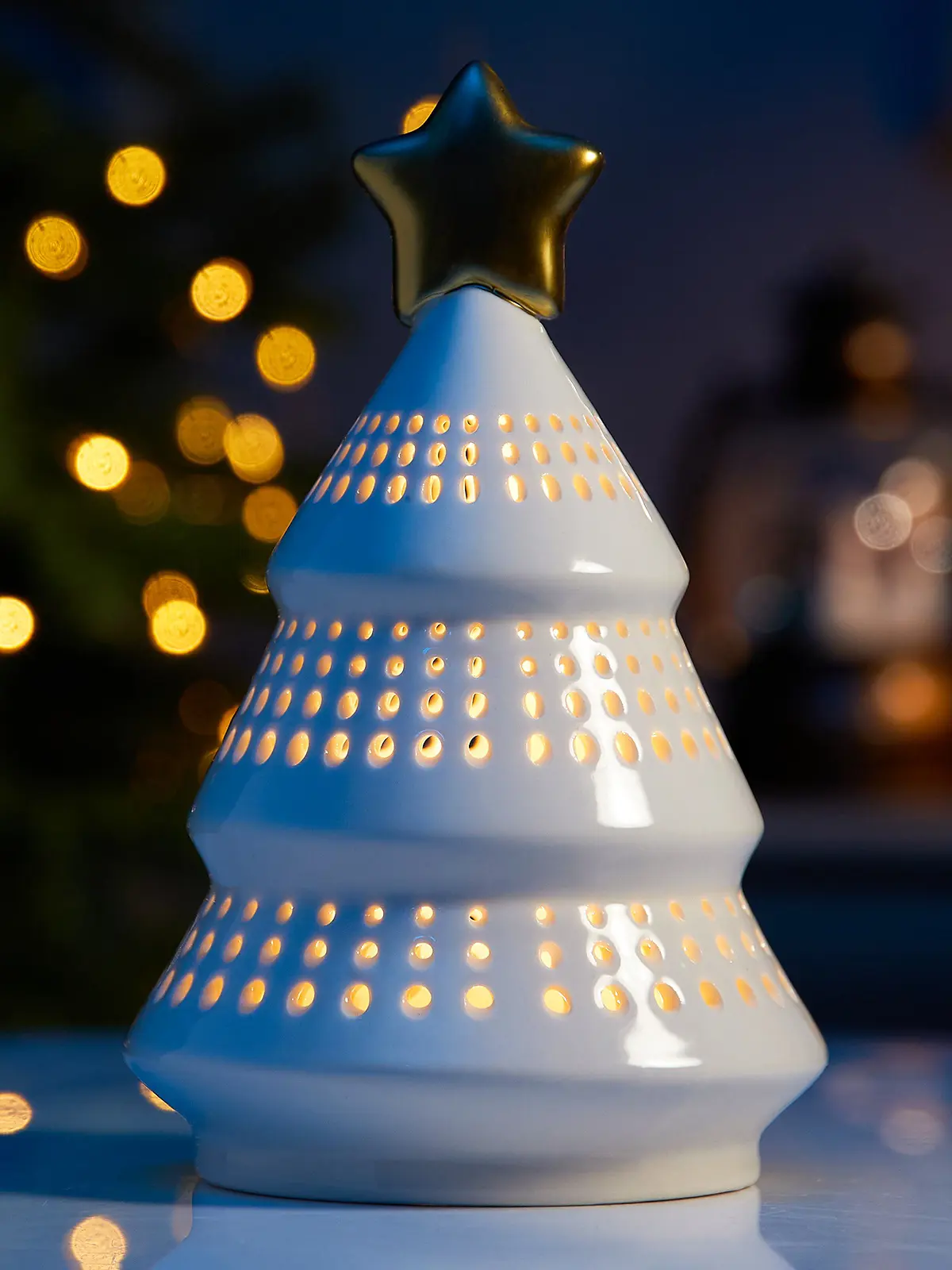 Изображение товара Светящаяся электрическая фигура Luazon Lighting Елка с золотой звездой 10502268 h 11 см