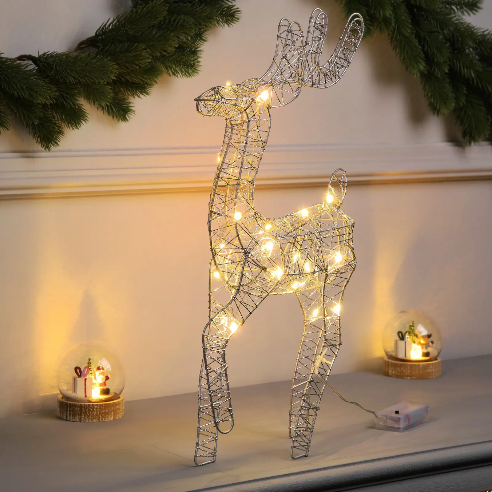 Изображение товара Светящаяся электрическая фигура Сима-Ленд Олень серый 10471495 h 6 см