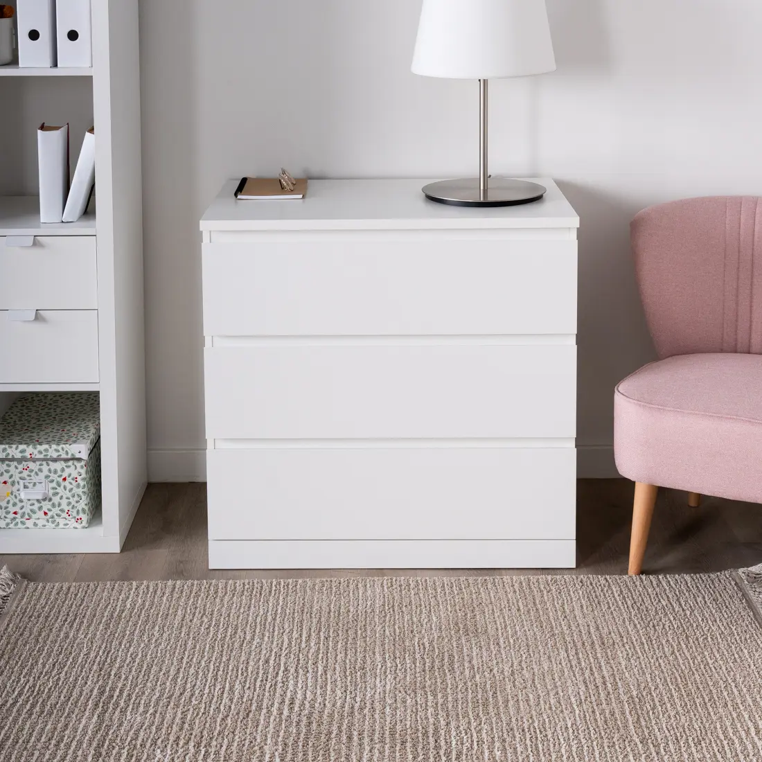 Изображение товара Комод Гуд Лакк Варма прайм 3 ящика 80x77x48 см белый мебель для хранения скандинавский стиль