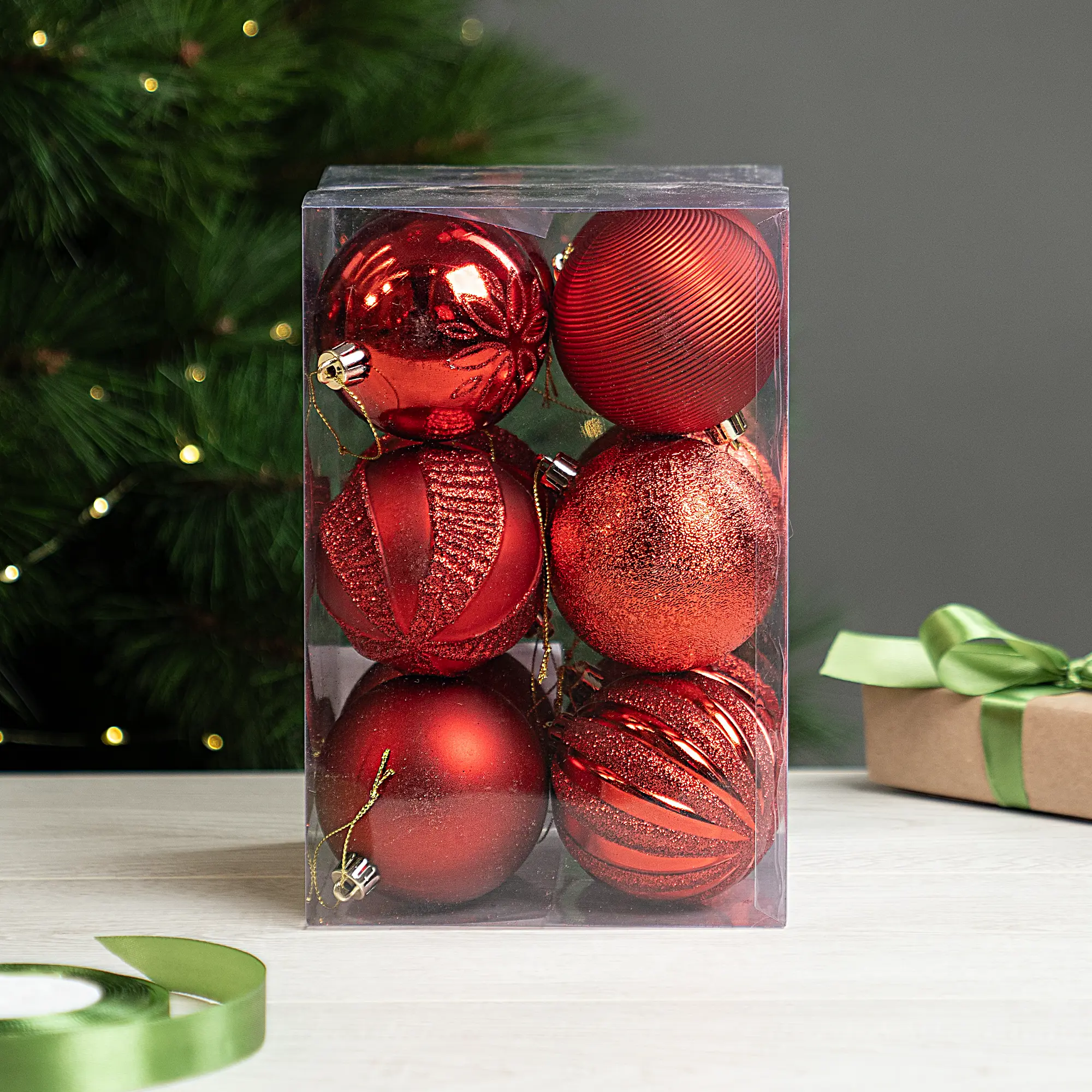 Изображение товара Набор елочных шаров KREAFORTA ø8 см красный 12 шт.