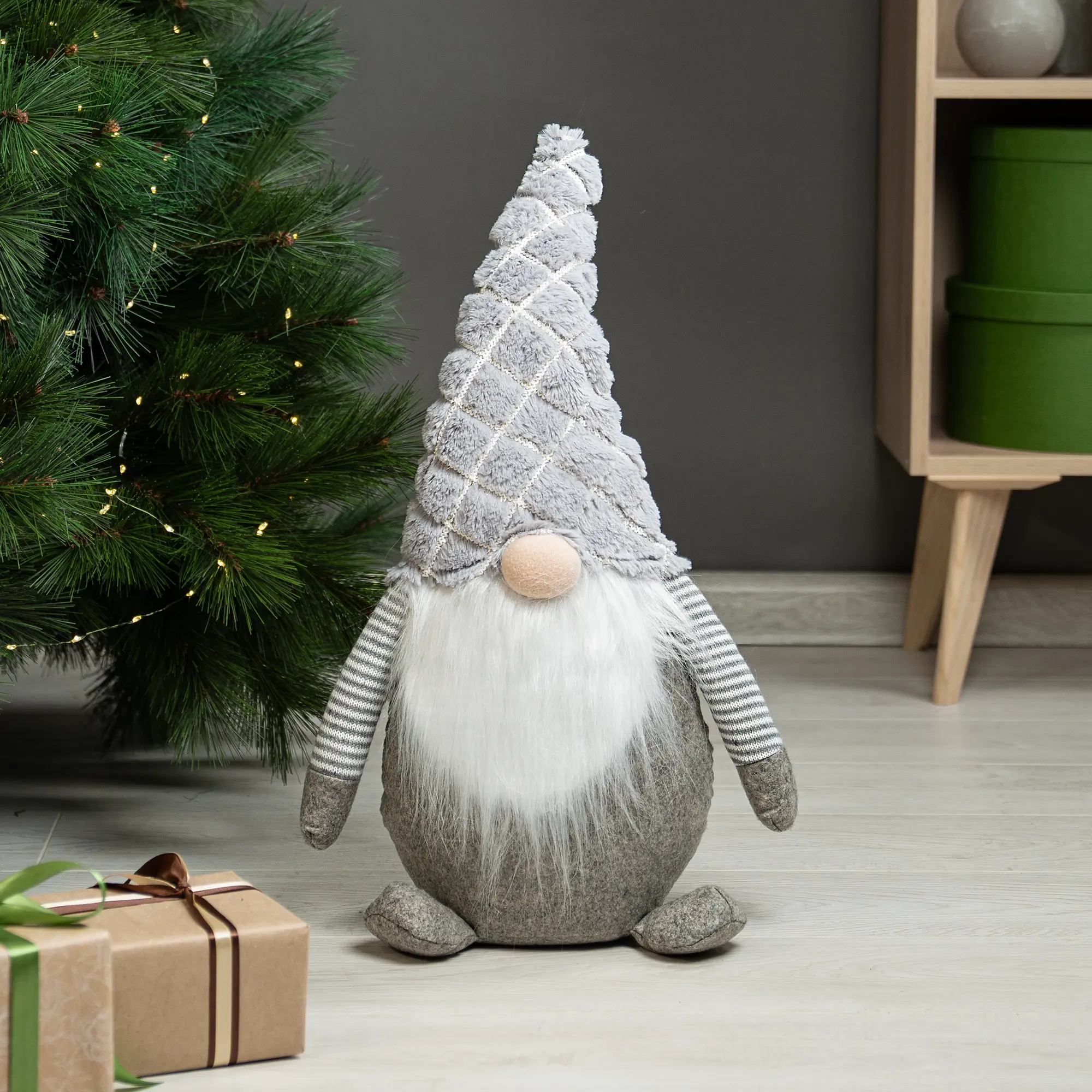 Изображение товара Фигура декоративная KREAFORTA Гном 30 см серый