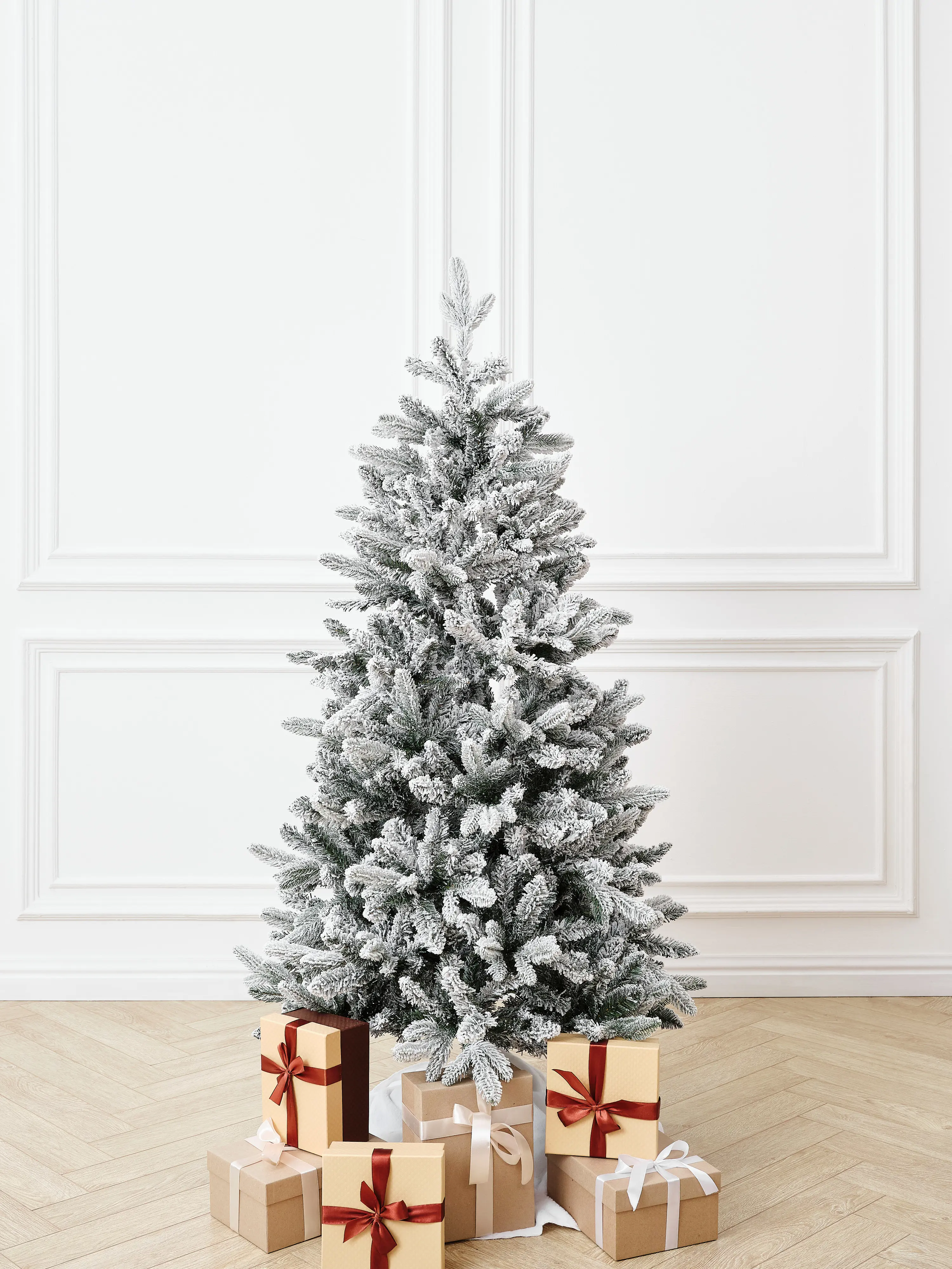 Изображение товара Ель новогодняя искусственная Binoshe Bourget заснеженная 180 см