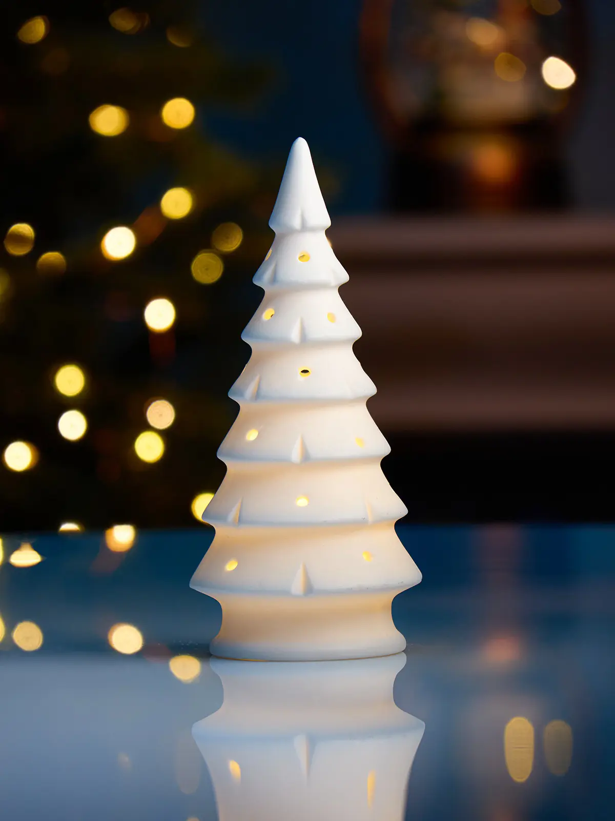 Изображение товара Светящаяся электрическая фигура Luazon lighting Елка 10502172 разноцветный