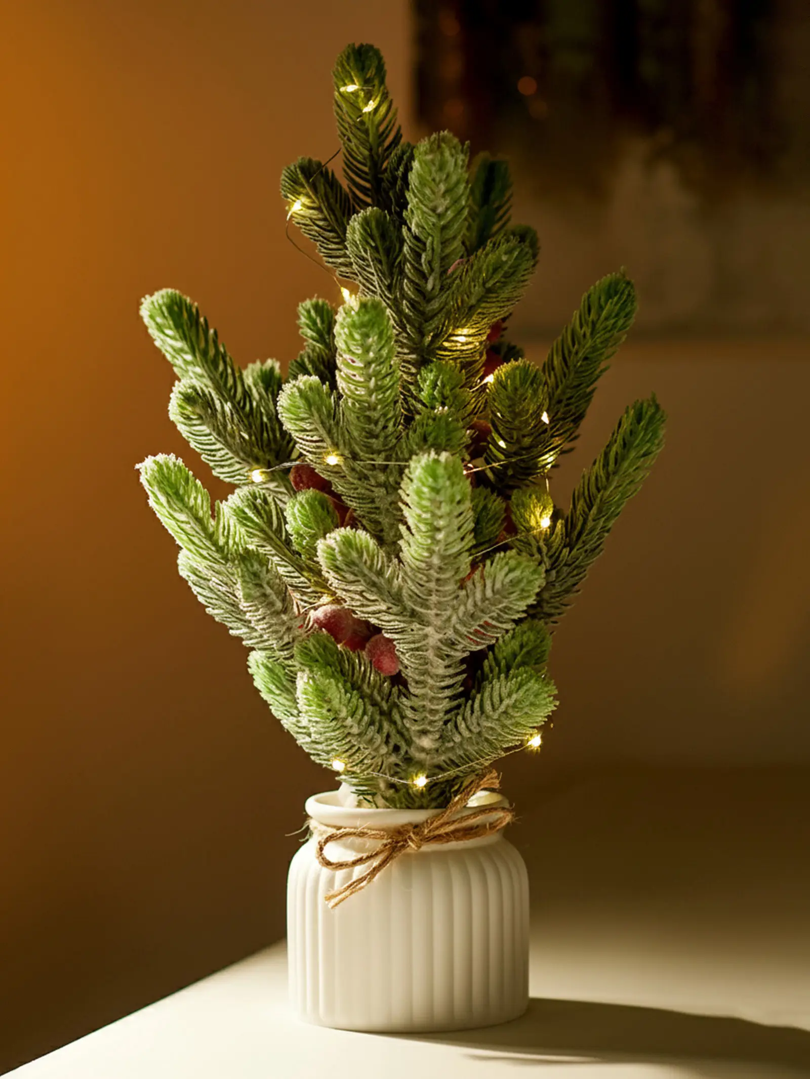 Изображение товара Электрическая светящаяся фигура Luazon Lighting 10876005 Морозное утро 36 см теплый белый