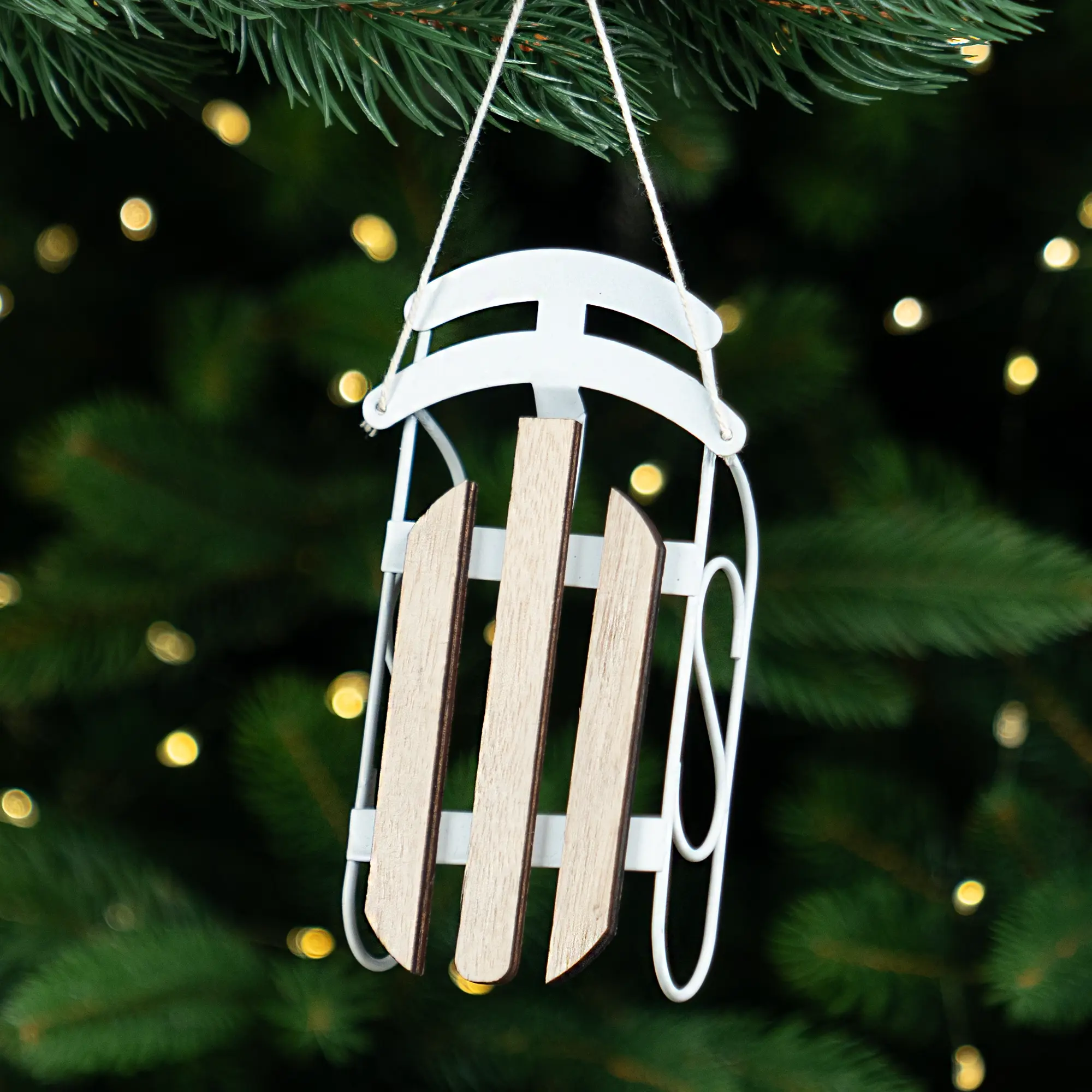 Изображение товара Украшение декоративное подвесное KREAFORTA Санки 13 см белый