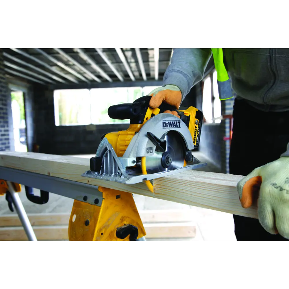Фото 7 Циркулярная пила аккумуляторная DeWalt DCS391N, 18 В Li-ion, 165 мм, без АКБ Фото 7 Циркулярная пила аккумуляторная DeWalt DCS391N, 18 В Li-ion, 165 мм, без АКБ