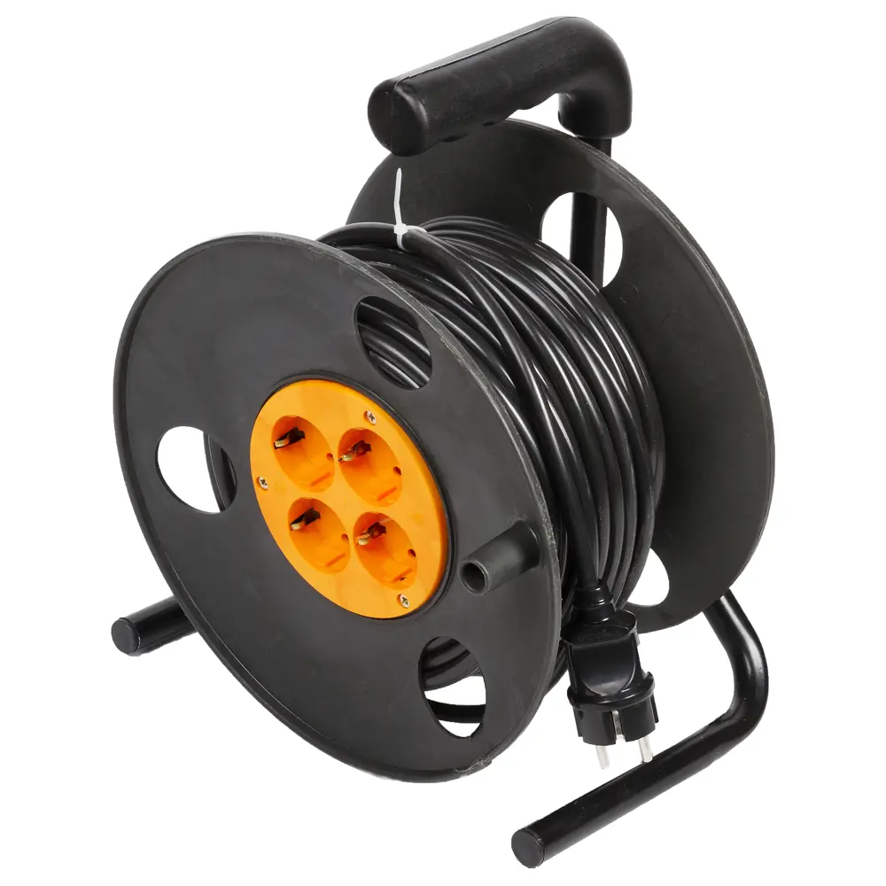 Фото Удлинитель с заземлением на катушке 4 розетки 3х2.5 мм 30 м Фото Удлинитель с заземлением на катушке 4 розетки 3х2.5 мм 30 м