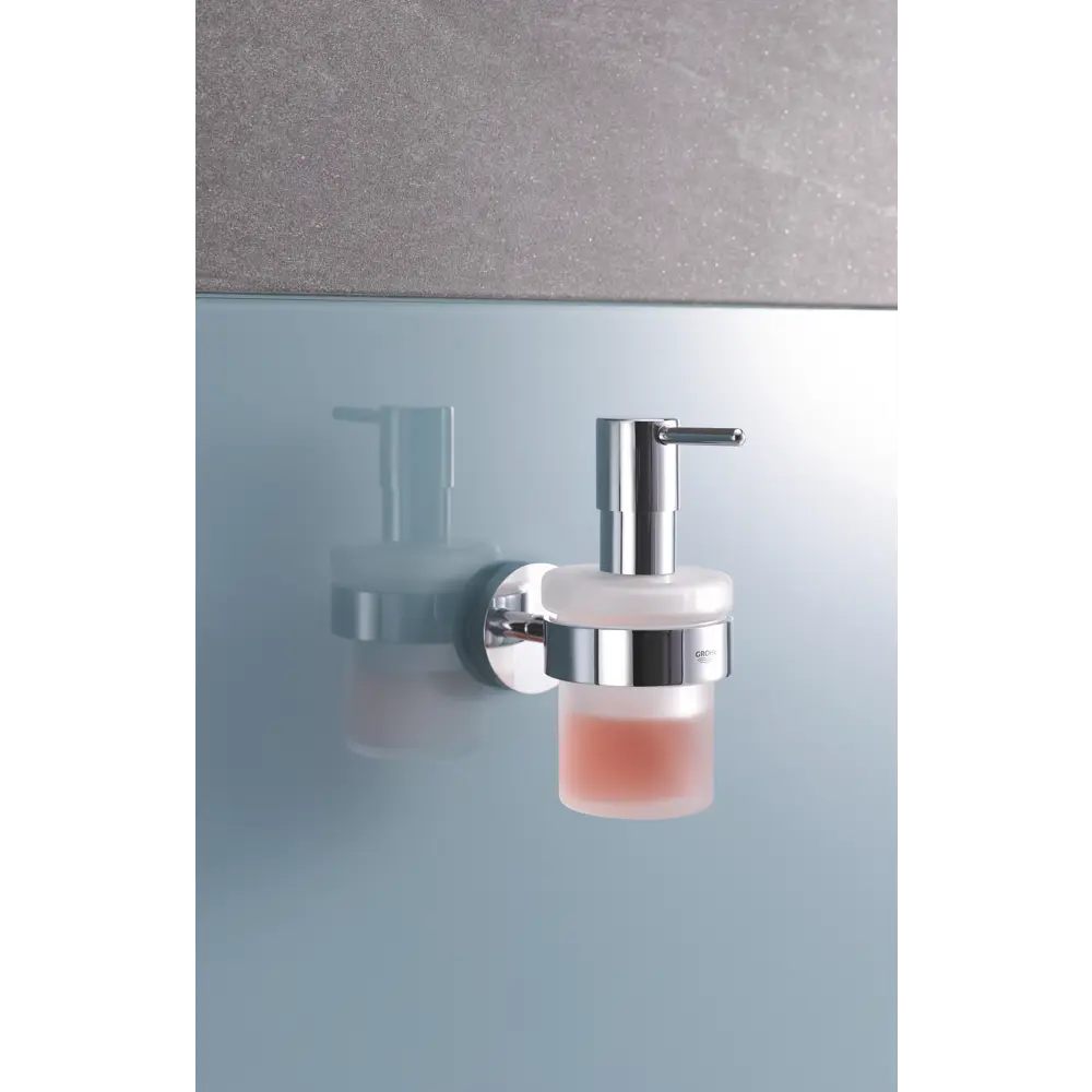 Фото 6 Дозатор подвесной для жидкого мыла Grohe Essential 40448001 Фото 6 Дозатор подвесной для жидкого мыла Grohe Essential 40448001
