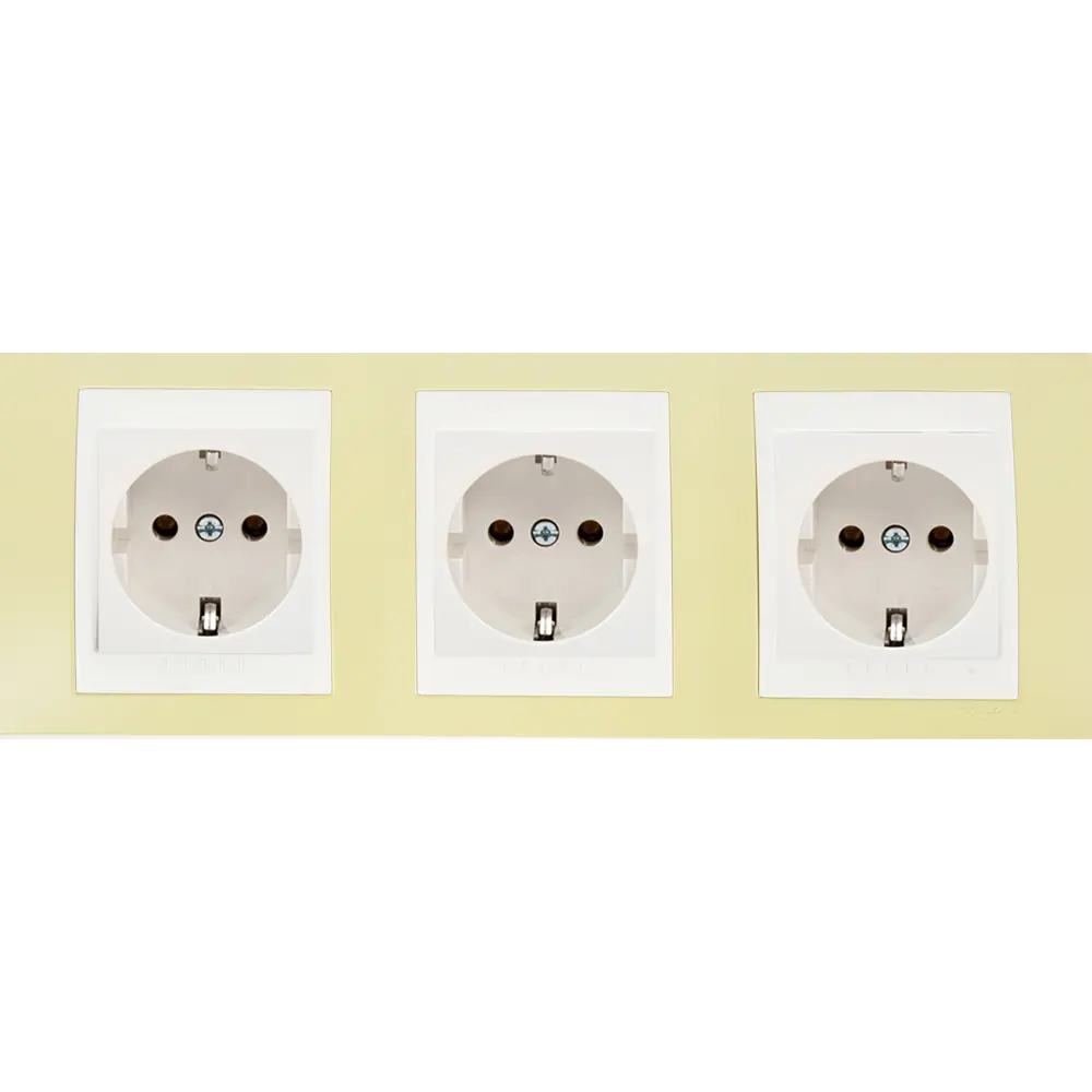 Фото 3 Рамка для розеток и выключателей Systeme Electric Unica 3 поста, цвет зелёное яблоко/белый Фото 3 Рамка для розеток и выключателей Systeme Electric Unica 3 поста, цвет зелёное яблоко/белый