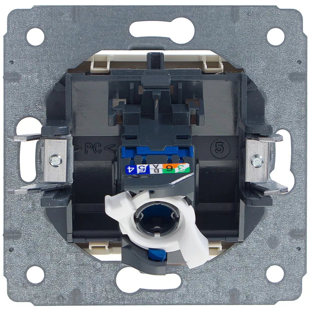 Фото 4 Розетка компьютерная встраиваемая Legrand Cariva RJ45 UTP cat 6 цвет слоновая кость Фото 4 Розетка компьютерная встраиваемая Legrand Cariva RJ45 UTP cat 6 цвет слоновая кость
