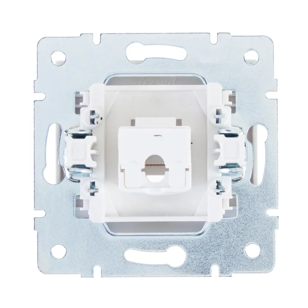 Фото 4 Розетка компьютерная встраиваемая Lezard Rain RJ45, цвет белый Фото 4 Розетка компьютерная встраиваемая Lezard Rain RJ45, цвет белый