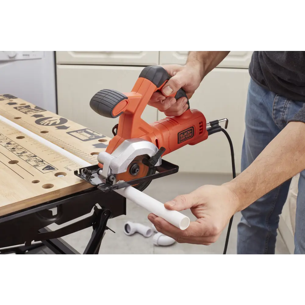 Фото 3 Циркулярная мини-пила Black&Decker BES510-QS, 400 Вт, 85 мм Фото 3 Циркулярная мини-пила Black&Decker BES510-QS, 400 Вт, 85 мм