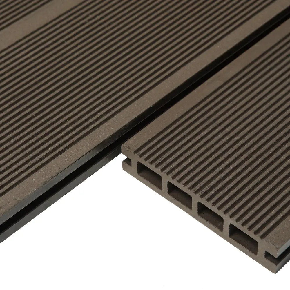 Фото 4 Террасная доска ДПК CM Decking цвет Венге 2200х135х25 мм Фото 4 Террасная доска ДПК CM Decking цвет Венге 2200х135х25 мм