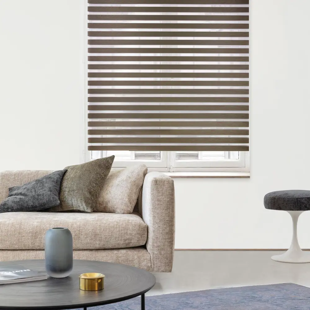 Фото 3 Штора рулонная день-ночь Miamoza Blackout Rain 180x175 см, цвет коричневый Фото 3 Штора рулонная день-ночь Miamoza Blackout Rain 180x175 см, цвет коричневый