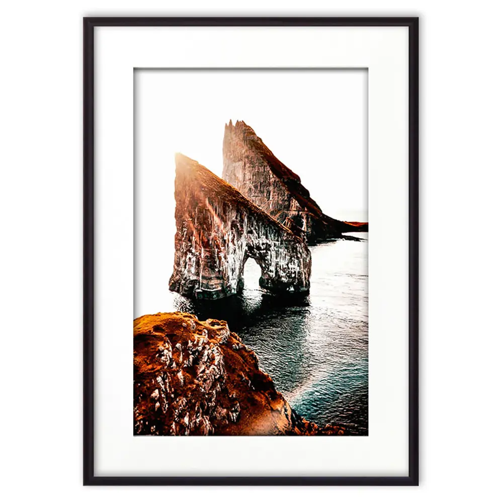 Фото Постер в рамке Дом Корлеоне Фарерские скалы 07-0817-30x40 Фото Постер в рамке Дом Корлеоне Фарерские скалы 07-0817-30x40