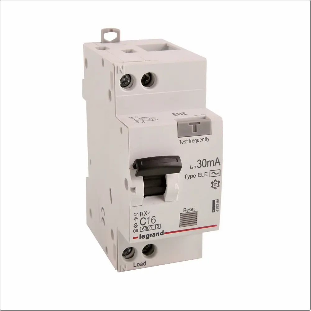 Фото Дифференциальный автомат Legrand RX3 30мА 16А 1П+Н AC 419399 Фото Дифференциальный автомат Legrand RX3 30мА 16А 1П+Н AC 419399