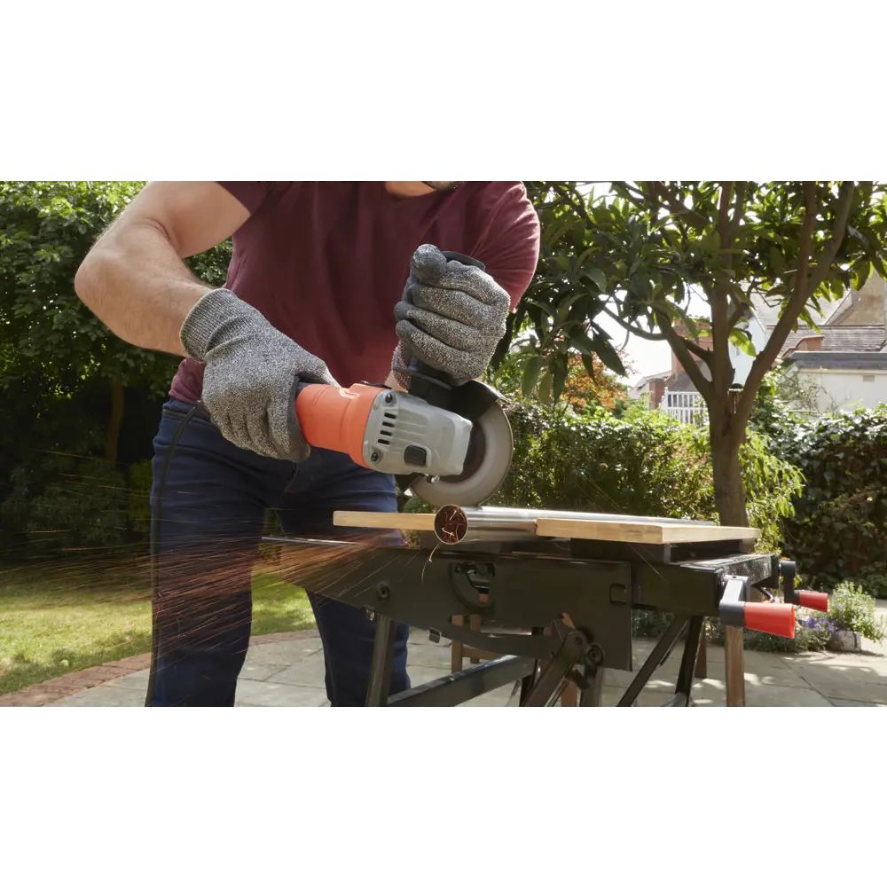 Фото 10 УШМ сетевая Black&Decker ADBEG115, 760 Вт, 115 мм Фото 10 УШМ сетевая Black&Decker ADBEG115, 760 Вт, 115 мм
