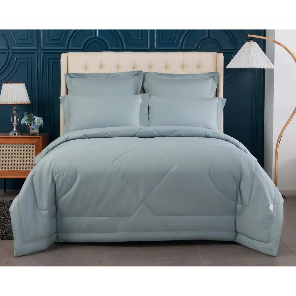 Фото Комплект постельного белья Sofi de marko Кт-7Е-9-М, семейный, сатин Фото Комплект постельного белья Sofi de marko Кт-7Е-9-М, семейный, сатин