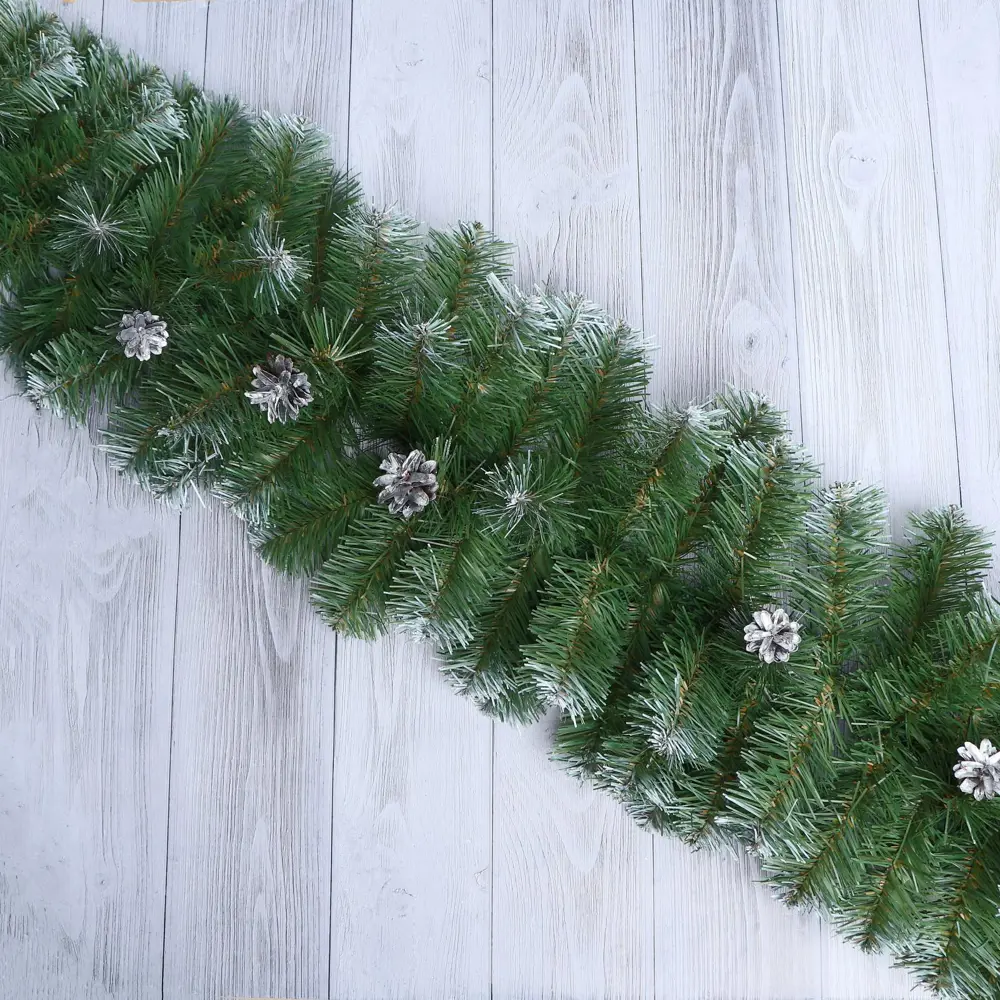 Фото 2 Рождественский венок Зимнее волшебство 270см ПВХ Зеленый 7092481 Фото 2 Рождественский венок Зимнее волшебство 270см ПВХ Зеленый 7092481
