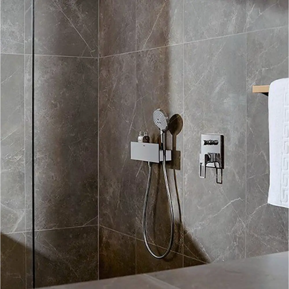 Фото 4 Шланговое подсоединение Hansgrohe Fixfit Porter 300, цвет белый/хром Фото 4 Шланговое подсоединение Hansgrohe Fixfit Porter 300, цвет белый/хром