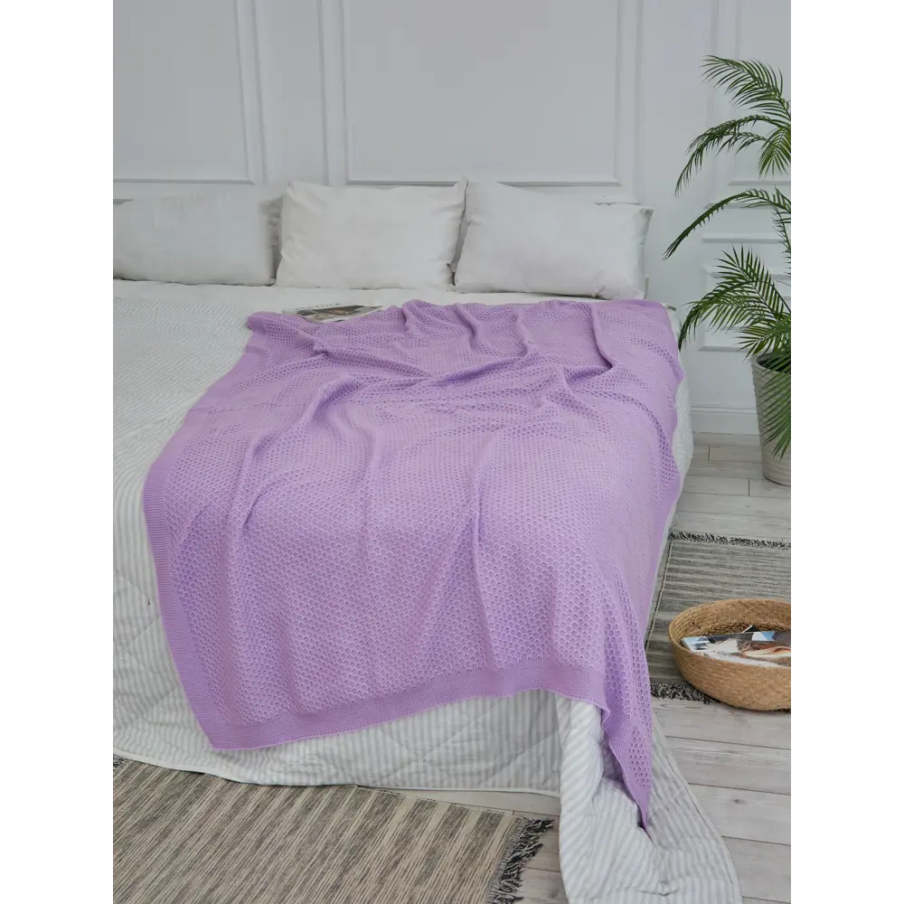 Фото Плед Almaforhome Соты/сирен, 215x140 см, трикотаж, цвет сиреневый Фото Плед Almaforhome Соты/сирен, 215x140 см, трикотаж, цвет сиреневый