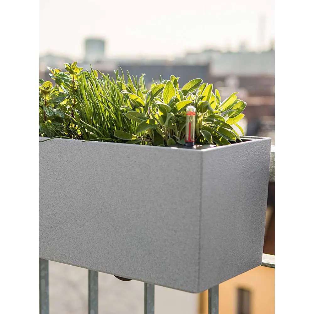 Фото 8 Кашпо подвесное с автополивом LECHUZA BALCONERA Stone 80 15667 12 л Фото 8 Кашпо подвесное с автополивом LECHUZA BALCONERA Stone 80 15667 12 л