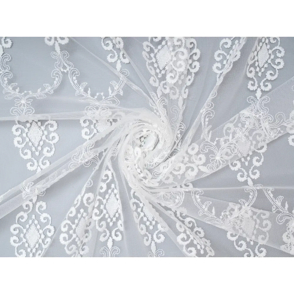 Фото 2 Тюль "Бруно" вышивка на сетке 400x260 цвет белый, на шторной ленте Фото 2 Тюль "Бруно" вышивка на сетке 400x260 цвет белый, на шторной ленте