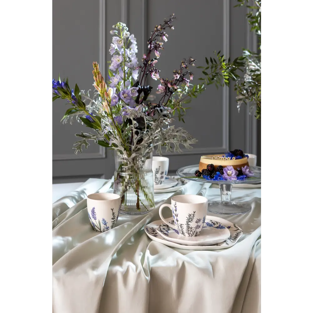 Фото 7 Тарелка круглая 26 см LIBERTY JONES Floral фарфор белый Фото 7 Тарелка круглая 26 см LIBERTY JONES Floral фарфор белый