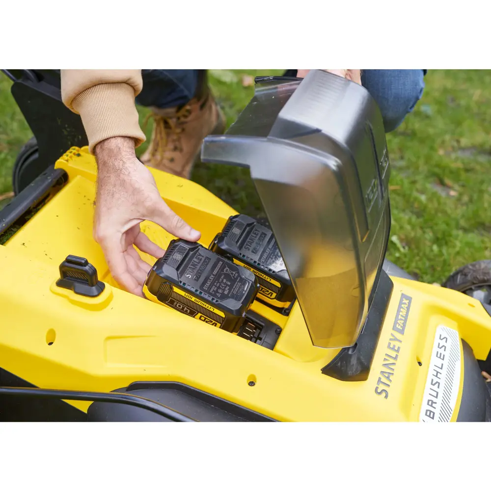 Фото 8 Газонокосилка аккумуляторная Stanley SFMCMWS251M-QW 36 В 51 см 2x4 Ач АКБ и ЗУ входит в комплект Фото 8 Газонокосилка аккумуляторная Stanley SFMCMWS251M-QW 36 В 51 см 2x4 Ач АКБ и ЗУ входит в комплект