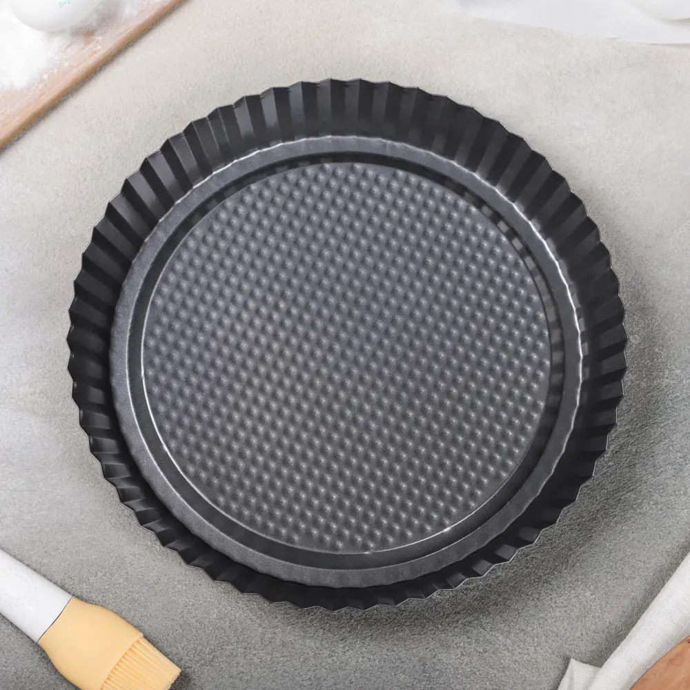 Фото 3 Форма для выпечки Доляна «Жаклин. Рифлёный круг» 27×3.5 см антипригарное покрытие