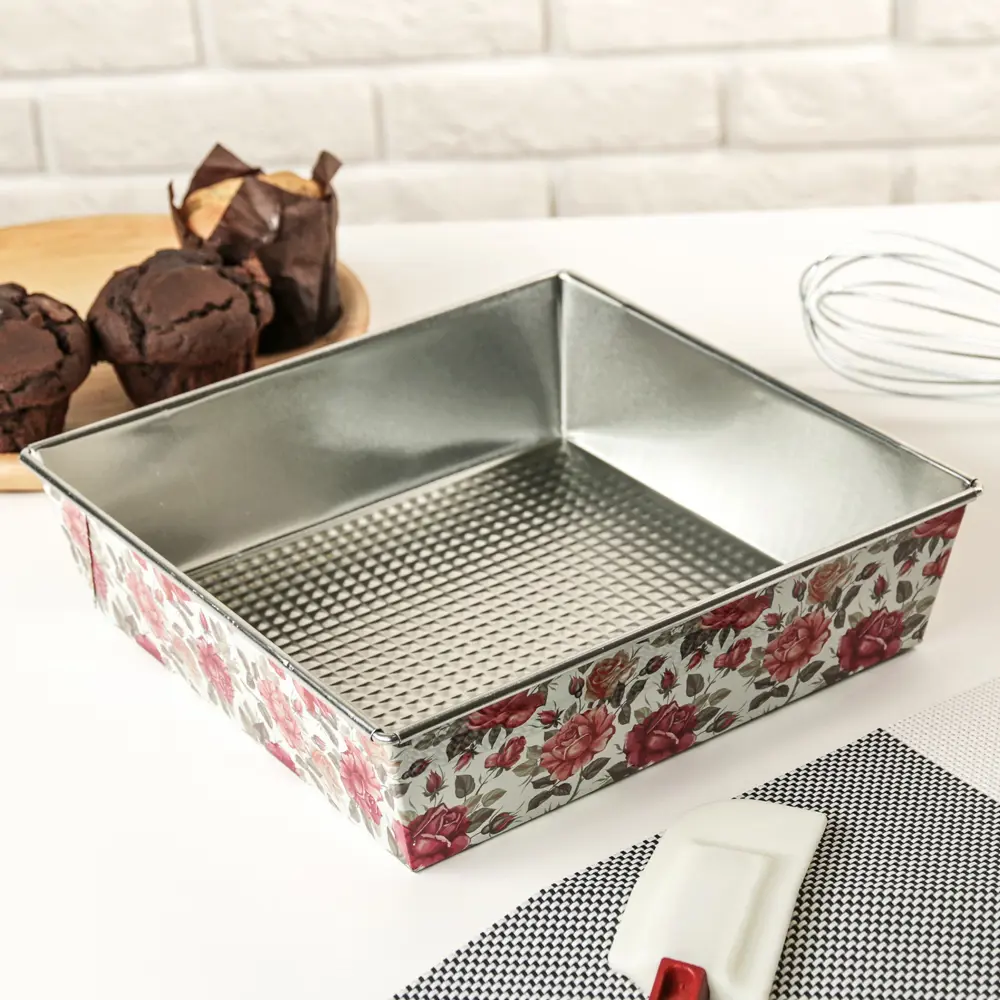 Фото Форма для выпечки Доляна «Квадрат.Розарий» 24×6 см