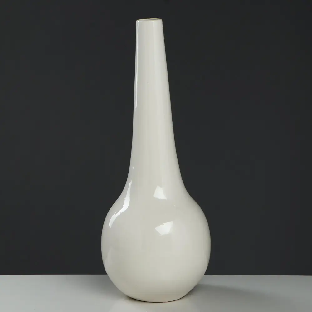 Фото 3 Набор ваз керамических "Мирта" 48.5/38.5/ 21.5 см цвет белый Фото 3 Набор ваз керамических "Мирта" 48.5/38.5/ 21.5 см цвет белый