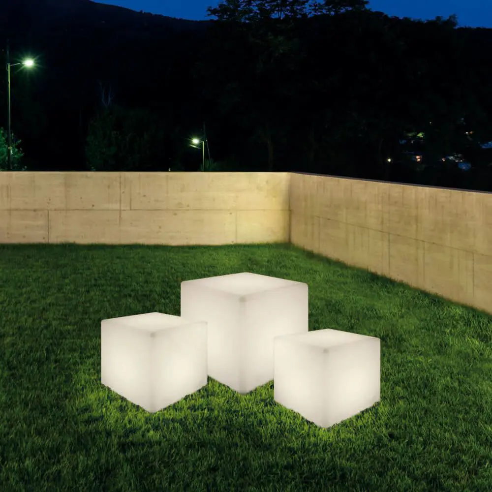 Фото 3 Светильник уличный NOWODVORSKI 8965 Cumulus Cube 60 Вт IP44 цвет белый Фото 3 Светильник уличный NOWODVORSKI 8965 Cumulus Cube 60 Вт IP44 цвет белый