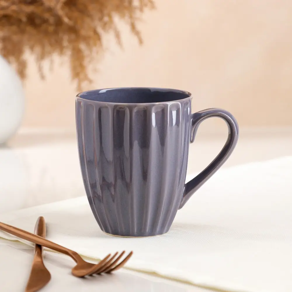 Фото 2 Кружка Керамика ручной работы "Ребристая" графит керамика 0.4 л