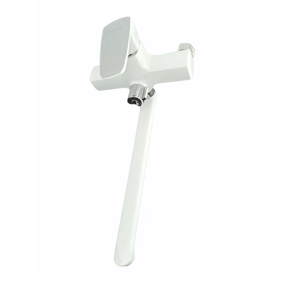 Фото 3 Смеситель для ванны Rainsberg R0263F рычажный цвет белый Фото 3 Смеситель для ванны Rainsberg R0263F рычажный цвет белый