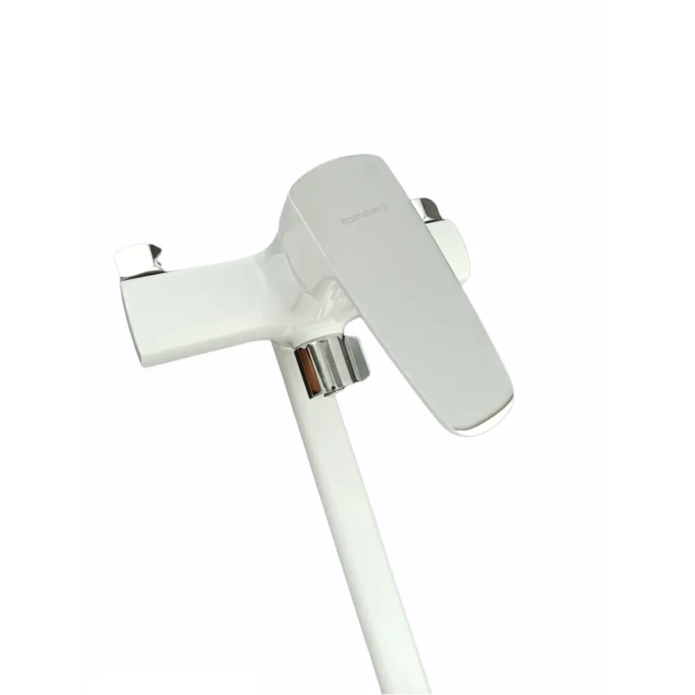 Фото 2 Смеситель для ванны Rainsberg R0263F рычажный цвет белый Фото 2 Смеситель для ванны Rainsberg R0263F рычажный цвет белый