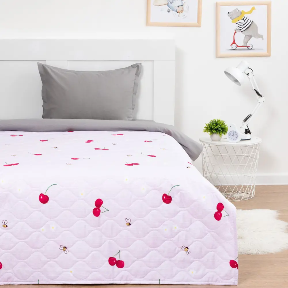 Фото Покрывало LoveLife 1.5сп "Вишенки", 145х210 см 100% п/э, микрофибра Фото Покрывало LoveLife 1.5сп "Вишенки", 145х210 см 100% п/э, микрофибра