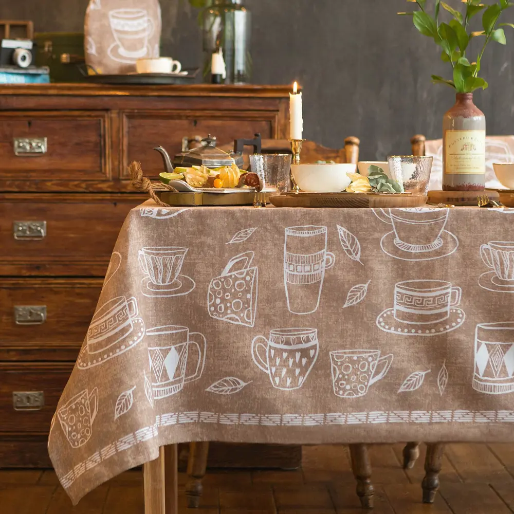 Фото Скатерть Доляна Cup of tea 180x144 см, 100% хлопок, 164 г/м2 Фото Скатерть Доляна Cup of tea 180x144 см, 100% хлопок, 164 г/м2