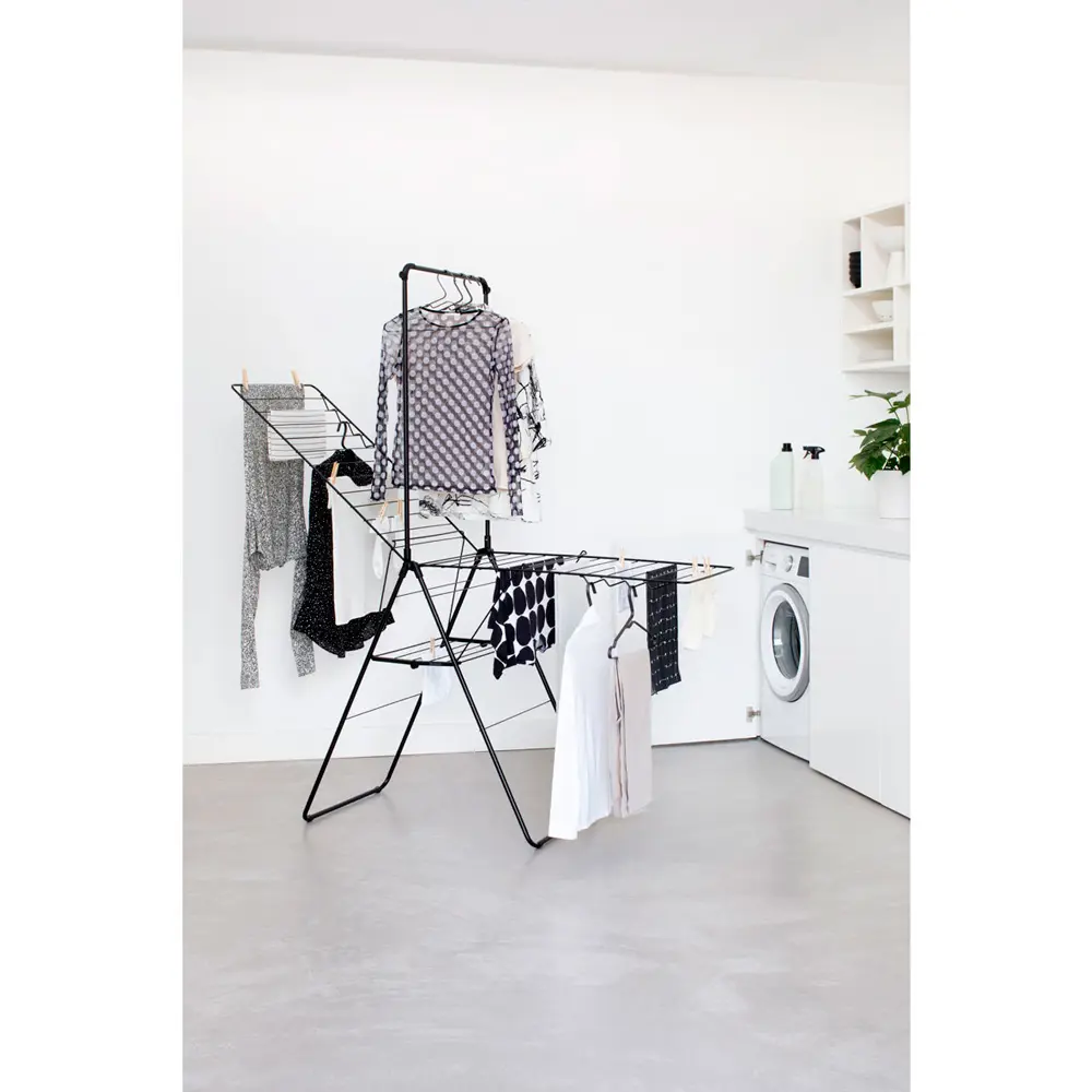 Фото 2 Сушилка для белья Brabantia "HangOn" напольная 25м 403521 Фото 2 Сушилка для белья Brabantia "HangOn" напольная 25м 403521