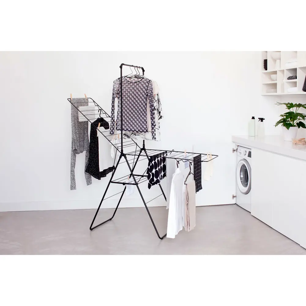 Фото 7 Сушилка для белья Brabantia "HangOn" напольная 25м 403521 Фото 7 Сушилка для белья Brabantia "HangOn" напольная 25м 403521