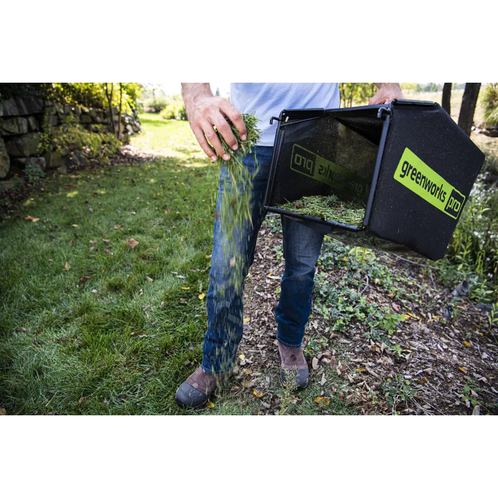 Фото 7 Газонокосилка аккумуляторная бесщеточная самоходная GreenWorks 2514307UB 60 В 60 см 1x4 Ач АКБ и ЗУ входит в комплект Фото 7 Газонокосилка аккумуляторная бесщеточная самоходная GreenWorks 2514307UB 60 В 60 см 1x4 Ач АКБ и ЗУ входит в комплект