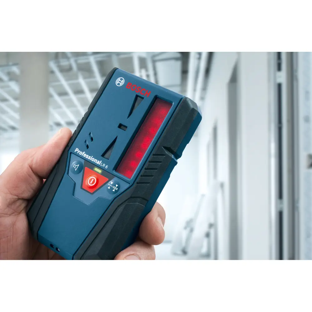 Фото 2 Приемник лазерного излучения Bosch Professional LR6 ААА Фото 2 Приемник лазерного излучения Bosch Professional LR6 ААА