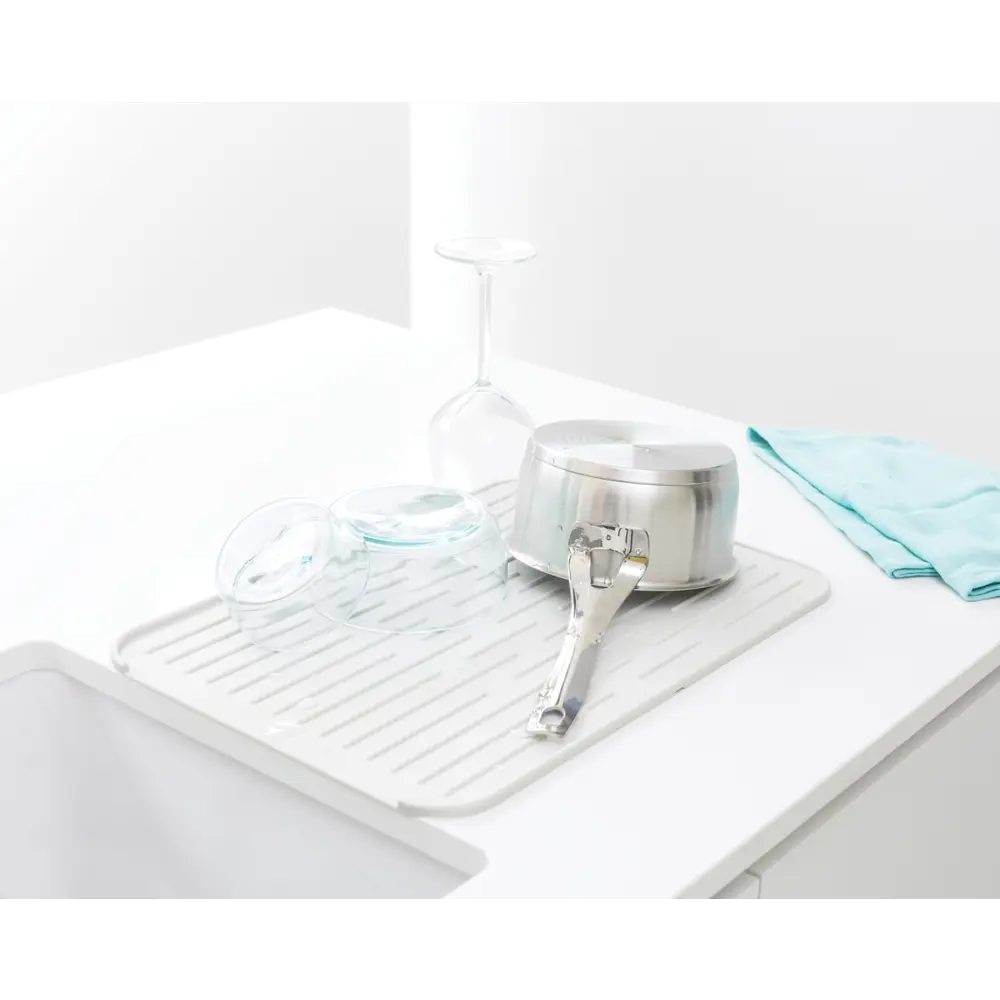Фото 2 Коврик для сушки посуды Brabantia 32.5 см цвет светло-серый Фото 2 Коврик для сушки посуды Brabantia 32.5 см цвет светло-серый