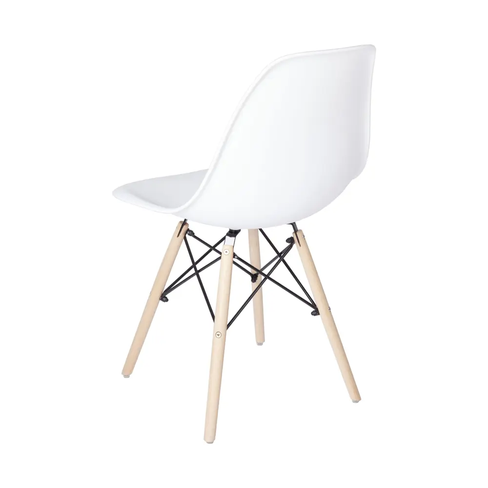 Фото 2 Стул Redblack Eames 622 WHITE 07 пластик цвет белый Фото 2 Стул Redblack Eames 622 WHITE 07 пластик цвет белый