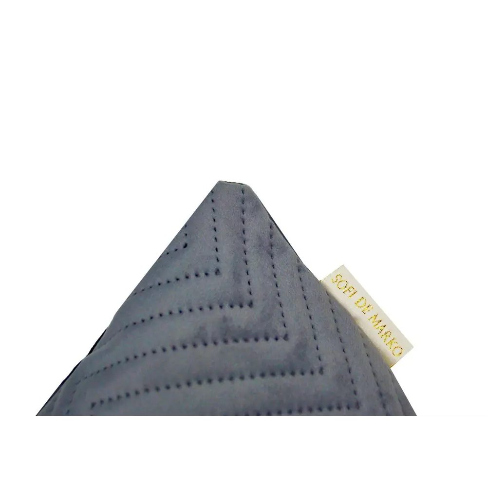 Фото 4 Наволочка декоративная Sofi De MarkO Оникс 45x45 серый Фото 4 Наволочка декоративная Sofi De MarkO Оникс 45x45 серый