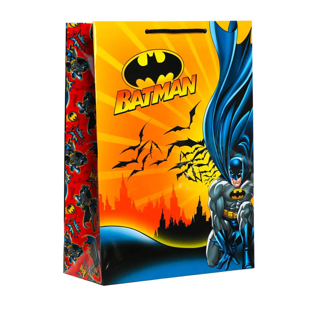 Фото Пакет подарочный ND Play Batman 220x310x100 мм цвет красно-жёлтый Фото Пакет подарочный ND Play Batman 220x310x100 мм цвет красно-жёлтый
