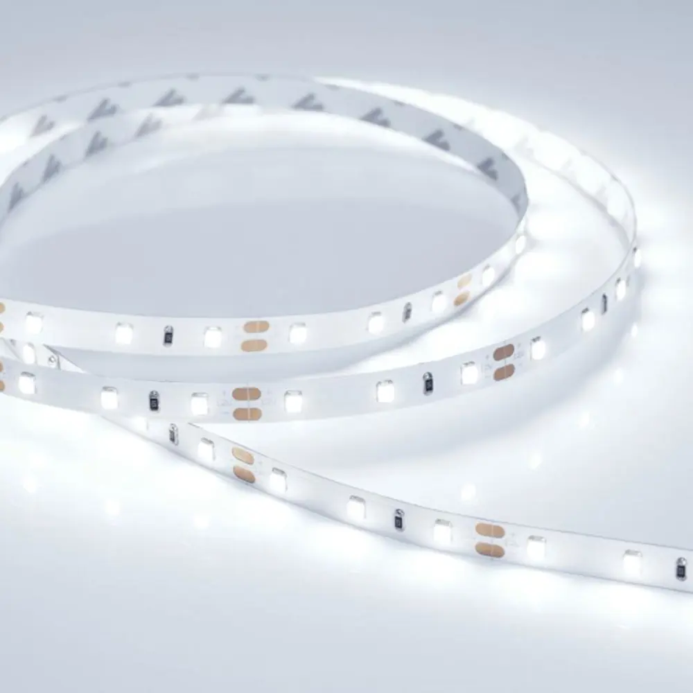 Фото Светодиодная лента ARLIGHT 016889(1) SMD 2835 60 диод/6.70 Вт/м 12 В IP20 50 м холодный белый свет Фото Светодиодная лента ARLIGHT 016889(1) SMD 2835 60 диод/6.70 Вт/м 12 В IP20 50 м холодный белый свет