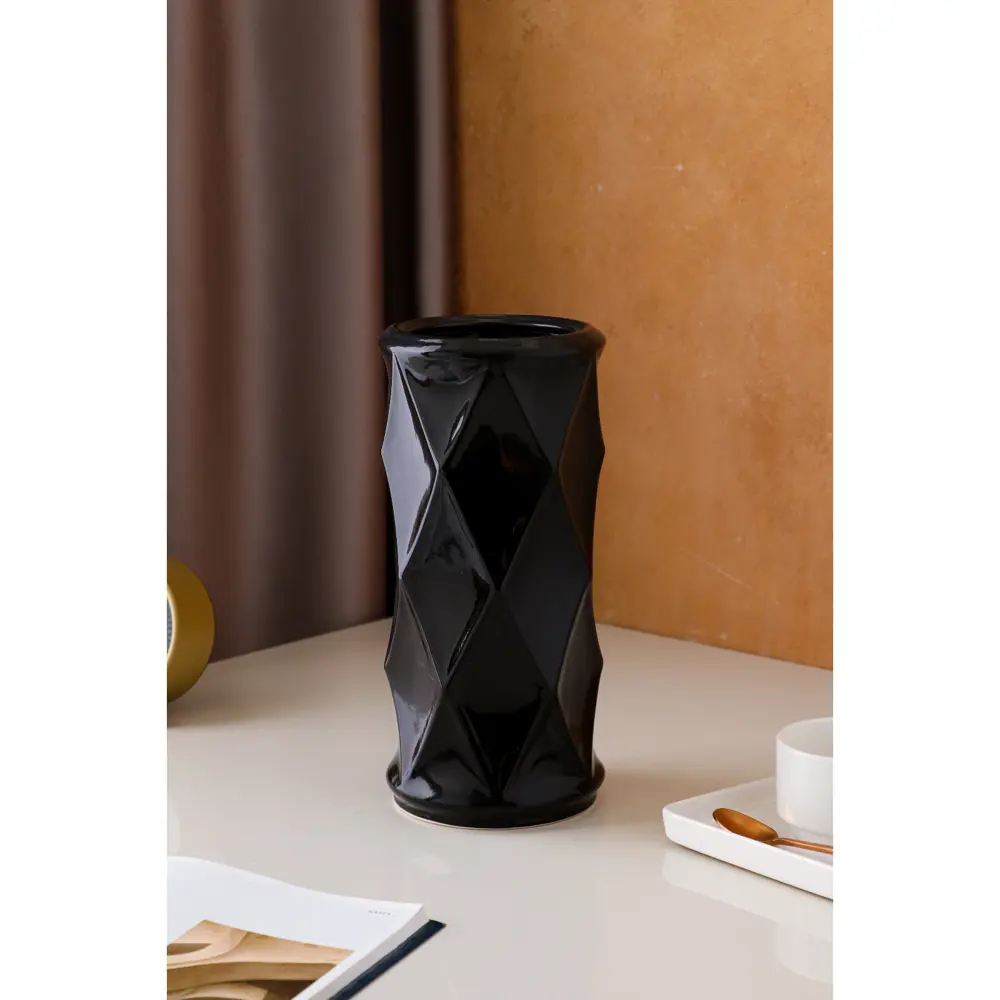 Фото 2 Ваза "Велес" керамика черная 29 см Фото 2 Ваза "Велес" керамика черная 29 см