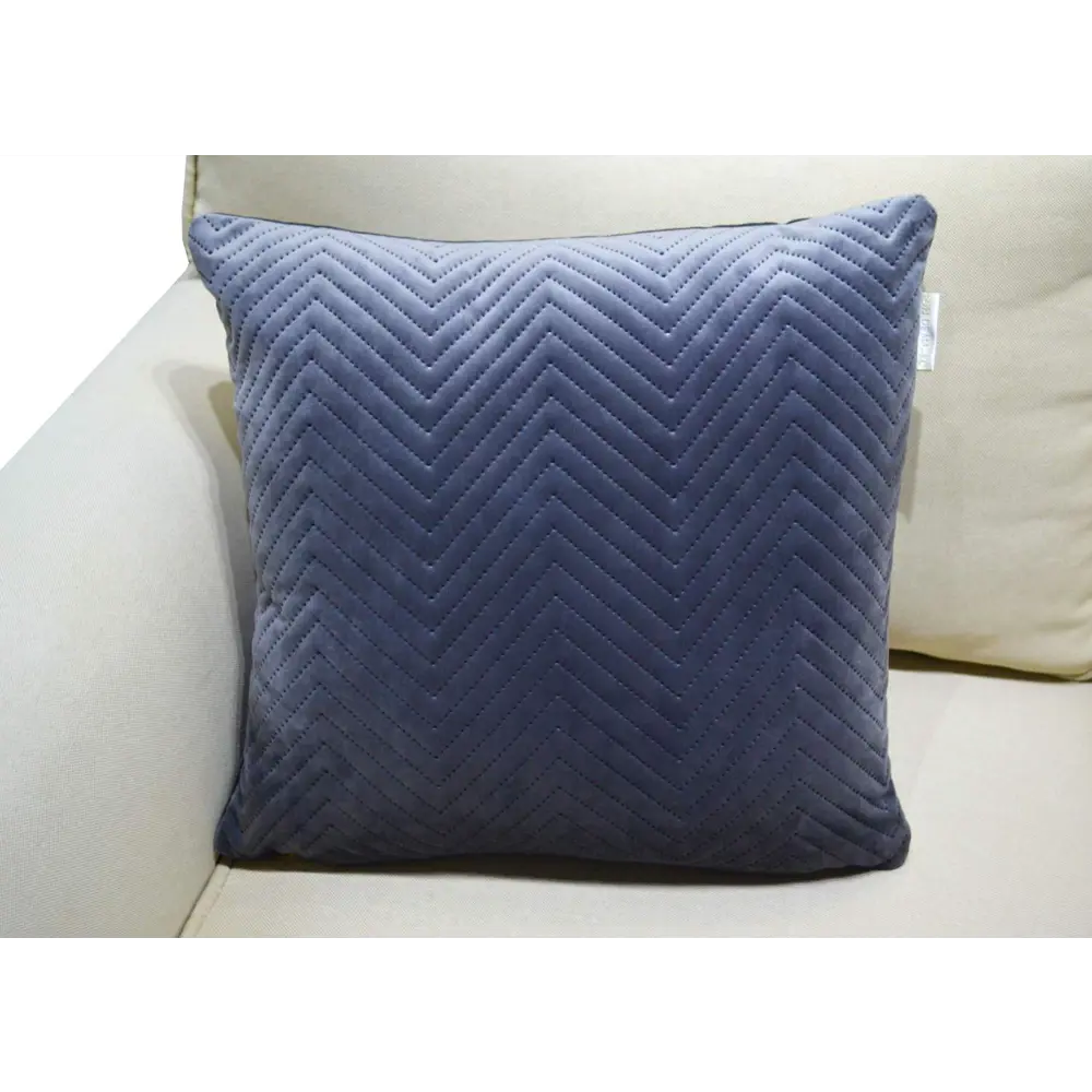 Фото 2 Наволочка декоративная Sofi De MarkO Оникс 45x45 серый Фото 2 Наволочка декоративная Sofi De MarkO Оникс 45x45 серый