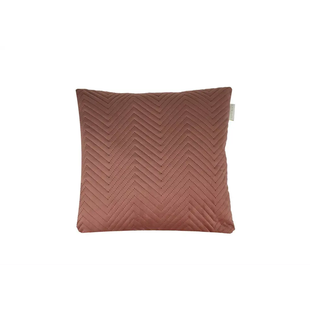 Фото Наволочка декоративная Sofi De MarkO Оникс 45x45 чайная роза Фото Наволочка декоративная Sofi De MarkO Оникс 45x45 чайная роза